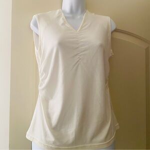 CC Collection V Neck Sleeveless Top